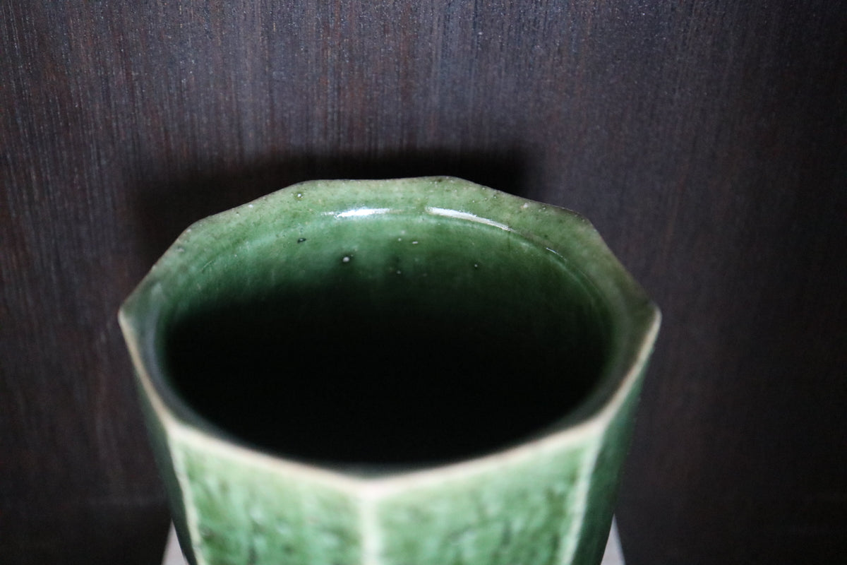 Kyoware Green Oribe glaze mentori carving Tea coffee cup handmade in  Kyoto  (with paulownia wood box and handwritten calligraphy )