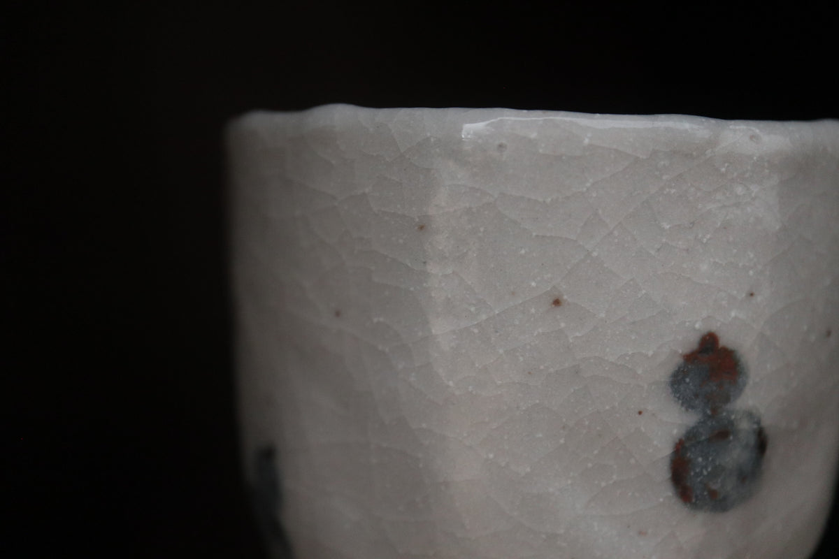 Japanese shino ware white Shino glaze Tea coffee cup auspicious 6 Gourds pattern(come with handmade paulownia wood box and handwriting calligraphy